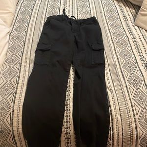 Black cargo pants for teens only been worn 2 -3 times